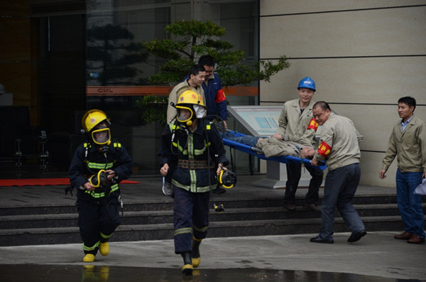 1492753800613561.jpg 1492753800613561.jpg